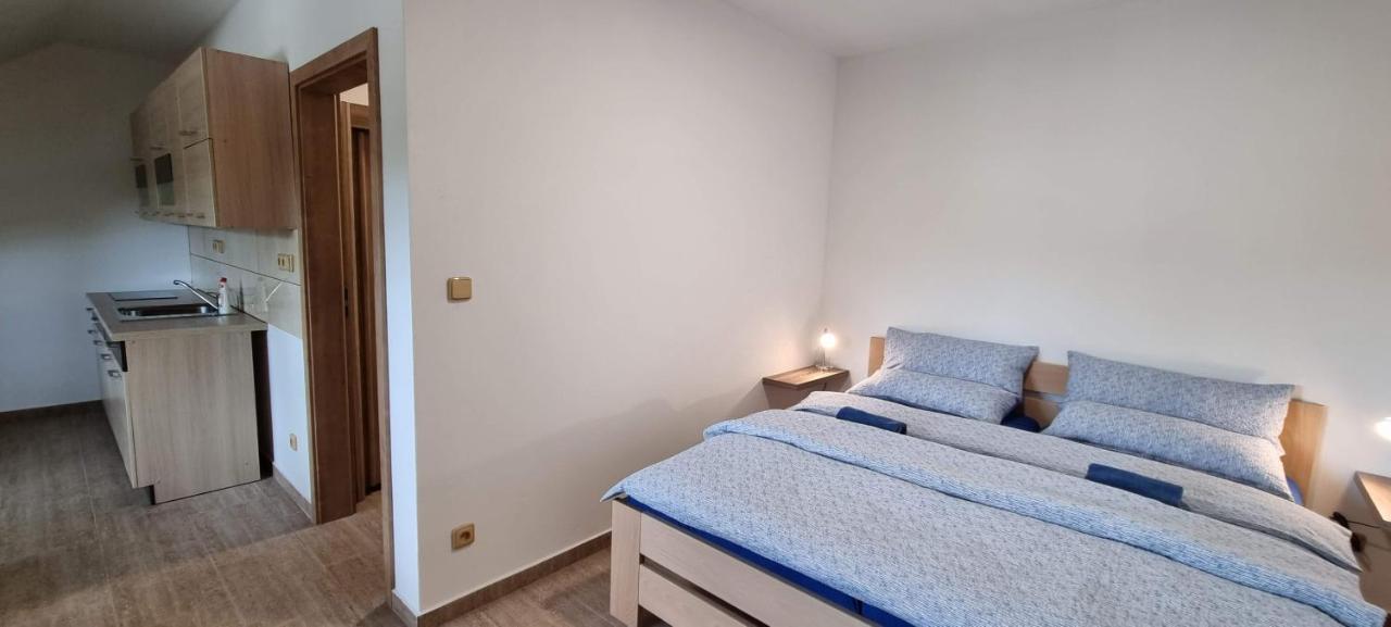 Apartmany Adieu 2 Třeboň Exterior foto